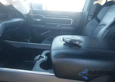 2022 Ram 2500 Laramie 4X4 6'4 Box z USA, uszkodzony, nr VIN 3C6UR5FL4NG280814